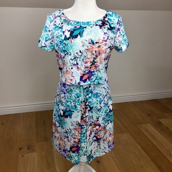 Ivanka Trump Floral Two Tier Suba Mini Dress Sz 4 - Picture 1 of 8
